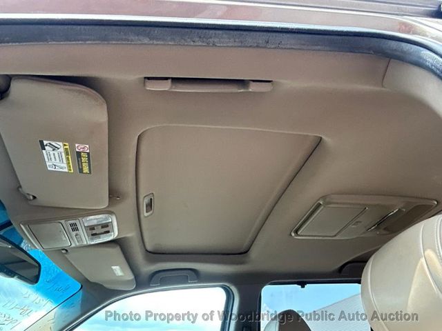 2011 Honda Pilot 4WD 4dr Touring w/RES & Navi - 23060133 - 8