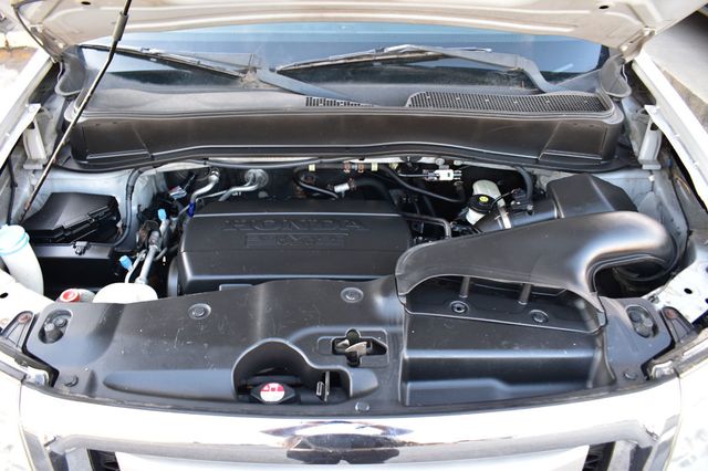 2011 Honda Pilot 4WD 4dr Touring w/RES & Navi - 22960389 - 11