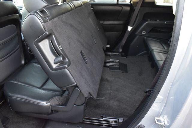 2011 Honda Pilot 4WD 4dr Touring w/RES & Navi - 22960389 - 25