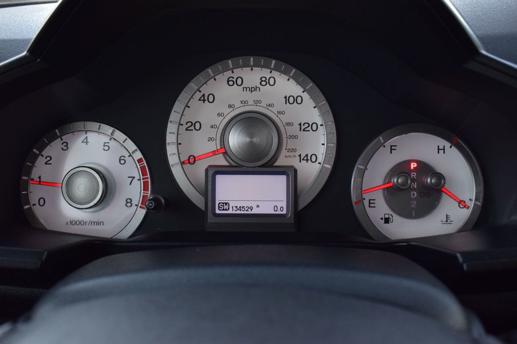 2011 Honda Pilot 4WD 4dr Touring w/RES & Navi - 22960389 - 37