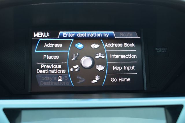 2011 Honda Pilot 4WD 4dr Touring w/RES & Navi - 22960389 - 40