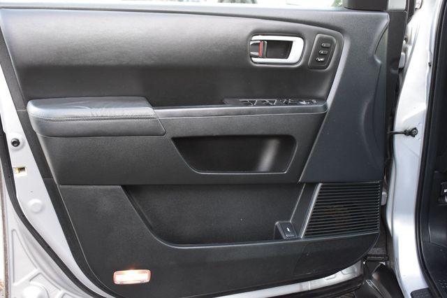 2011 Honda Pilot 4WD 4dr Touring w/RES & Navi - 22960389 - 54