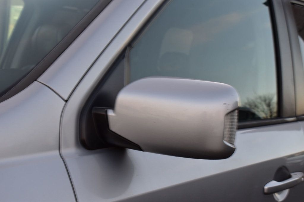 2011 Honda Pilot 4WD 4dr Touring w/RES & Navi - 22960389 - 61