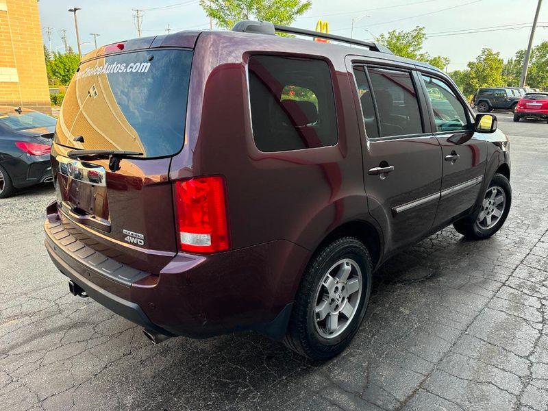 2011 Honda Pilot 4WD 4dr Touring w/RES & Navi - 22884310 - 9