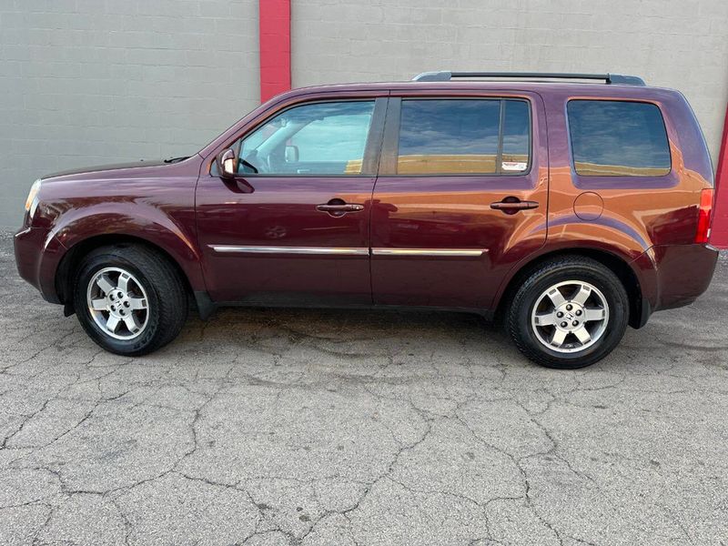2011 Honda Pilot 4WD 4dr Touring w/RES & Navi - 22884310 - 1