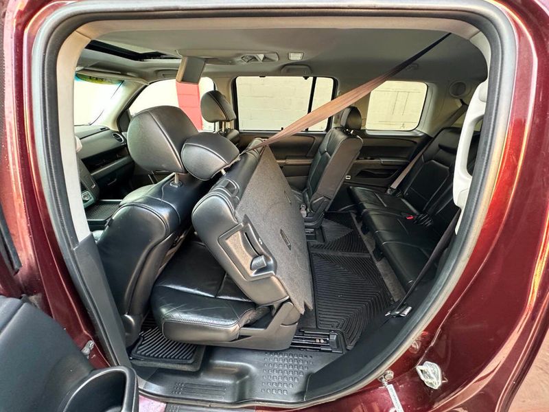 2011 Honda Pilot 4WD 4dr Touring w/RES & Navi - 22884310 - 24