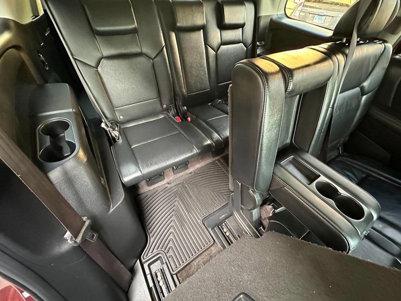 2011 Honda Pilot 4WD 4dr Touring w/RES & Navi - 22884310 - 31