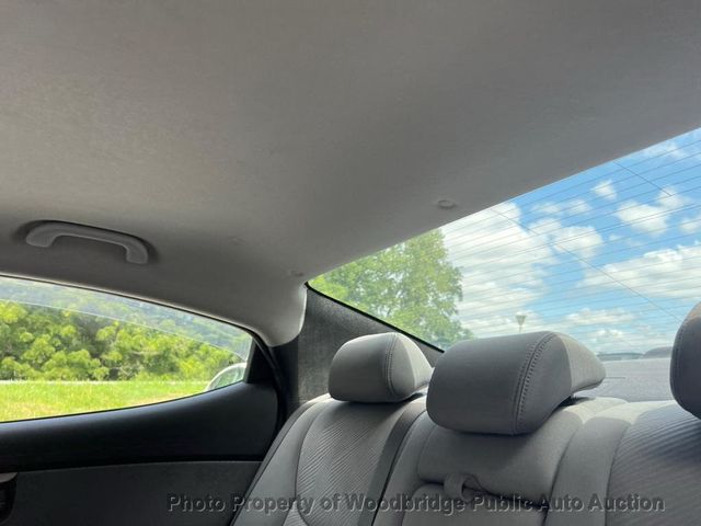 2011 Hyundai Elantra 4dr Sedan Automatic GLS - 23067076 - 9