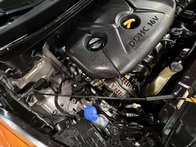 2011 Hyundai Elantra Limited 4dr Sedan - 22959747 - 23