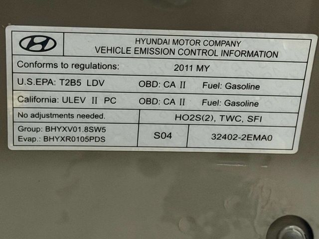 2011 Hyundai Elantra Limited 4dr Sedan - 22959747 - 25