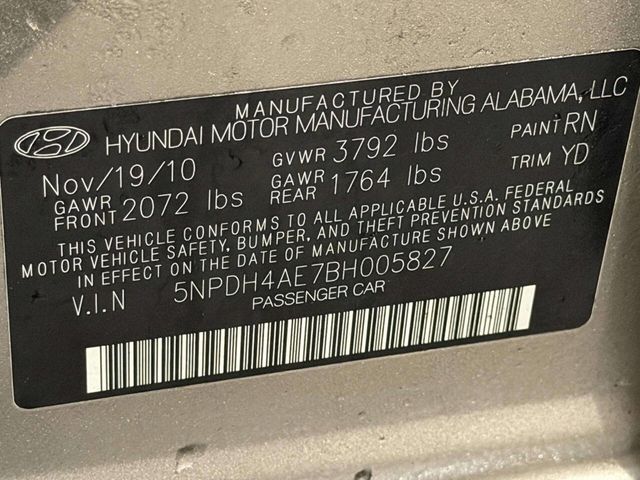 2011 Hyundai Elantra Limited 4dr Sedan - 22959747 - 28