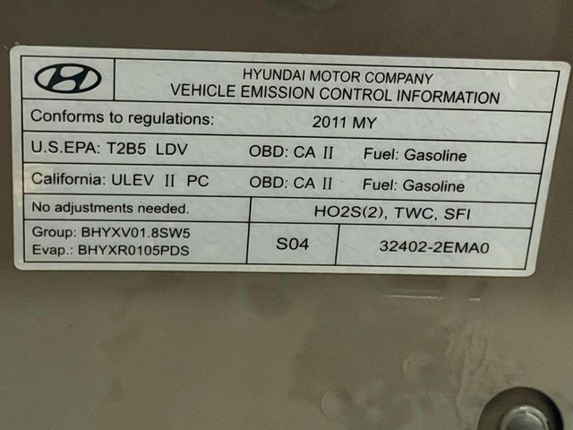 2011 Hyundai Elantra Limited 4dr Sedan - 22959747 - 32