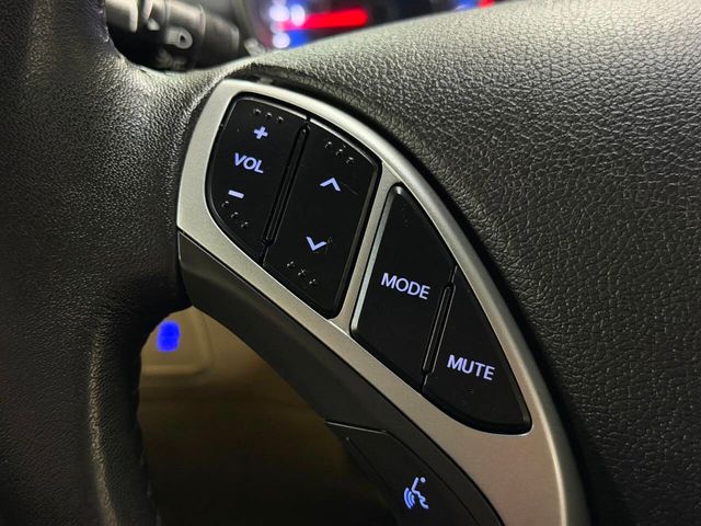 2011 Hyundai Elantra Limited 4dr Sedan - 22959747 - 39