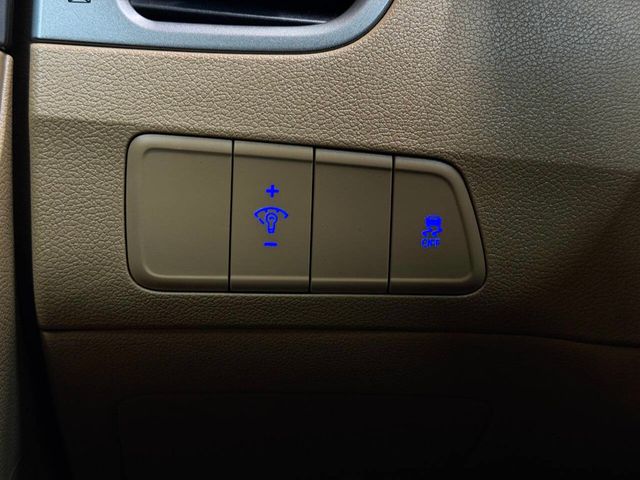 2011 Hyundai Elantra Limited 4dr Sedan - 22959747 - 41