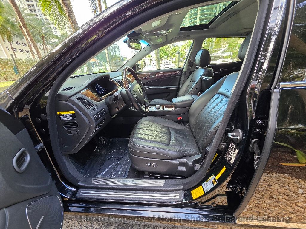 2011 Hyundai Equus 4dr Sedan Ultimate *Ltd Avail* - 22977794 - 31