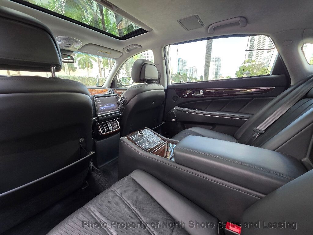 2011 Hyundai Equus 4dr Sedan Ultimate *Ltd Avail* - 22977794 - 35