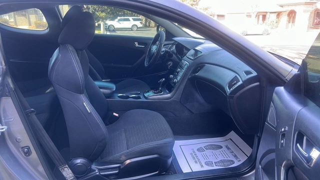 2011 Hyundai Genesis Coupe 2.0T - 22955081 - 12