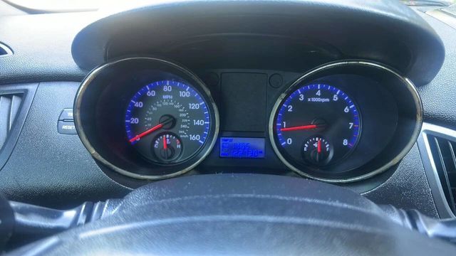 2011 Hyundai Genesis Coupe 2.0T - 22955081 - 16