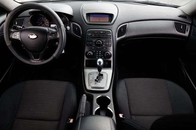 2011 Hyundai Genesis Coupe 2.0T - 22955081 - 25