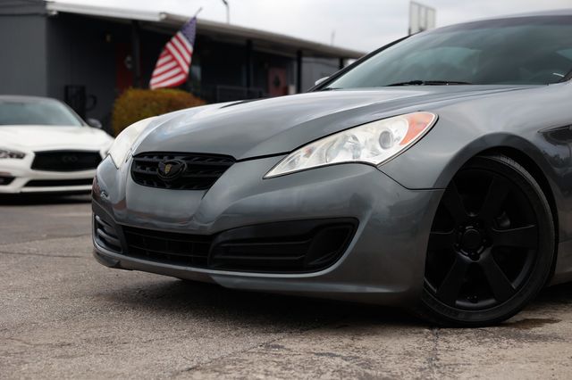 2011 Hyundai Genesis Coupe 2.0T - 22955081 - 28