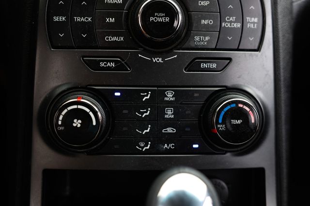 2011 Hyundai Genesis Coupe 2.0T - 22955081 - 34