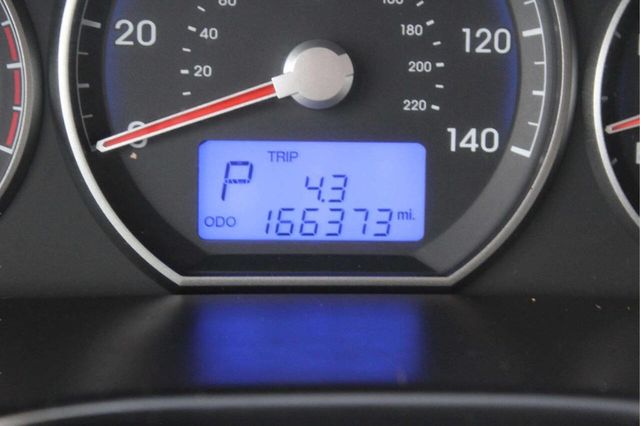 2011 Hyundai Santa Fe AWD 4dr I4 Automatic GLS - 23012851 - 8