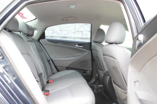 2011 Hyundai Sonata 4dr Sedan 2.0L Automatic SE - 22887046 - 15