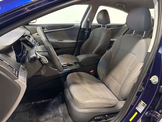 2011 Hyundai Sonata 4dr Sedan 2.4L Automatic SE - 23025576 - 17