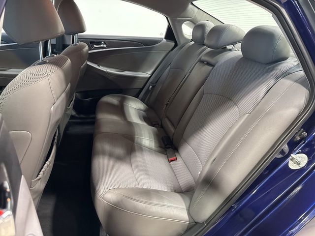 2011 Hyundai Sonata 4dr Sedan 2.4L Automatic SE - 23025576 - 21