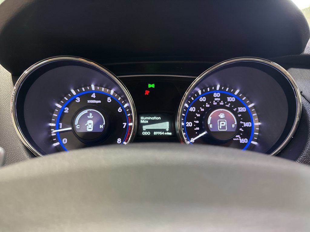 2011 Hyundai Sonata 4dr Sedan 2.4L Automatic SE - 23087830 - 12