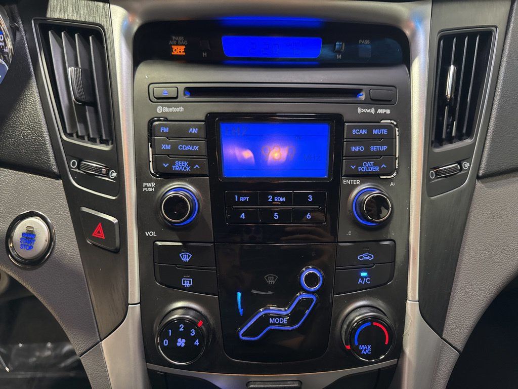 2011 Hyundai Sonata 4dr Sedan 2.4L Automatic SE - 23087830 - 14