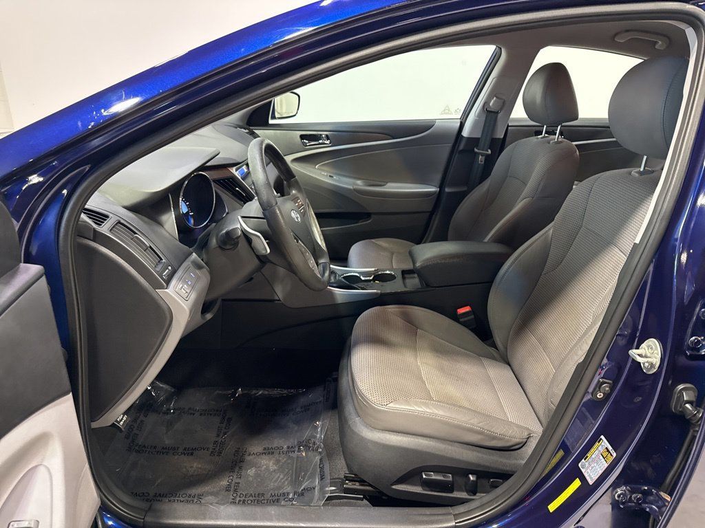 2011 Hyundai Sonata 4dr Sedan 2.4L Automatic SE - 23087830 - 16