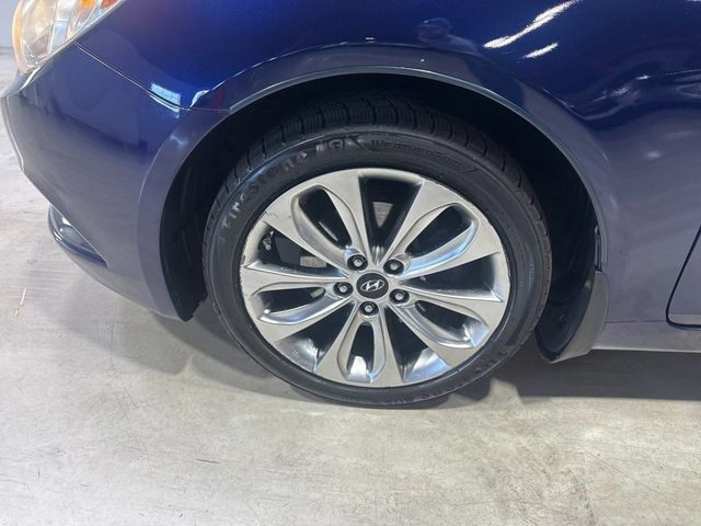 2011 Hyundai Sonata 4dr Sedan 2.4L Automatic SE - 23087830 - 1