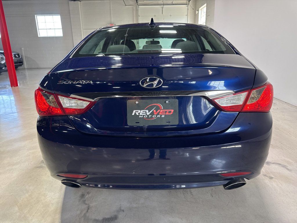 2011 Hyundai Sonata 4dr Sedan 2.4L Automatic SE - 23087830 - 7