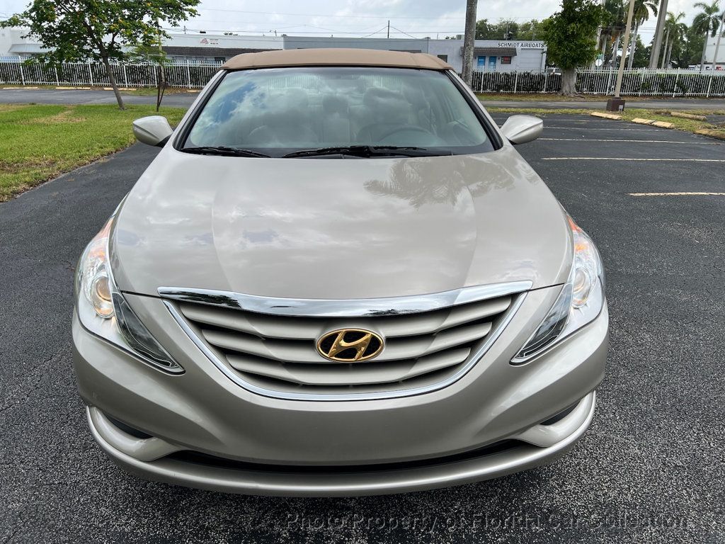 2011 Hyundai Sonata GLS Sedan Automatic - 22412827 - 4