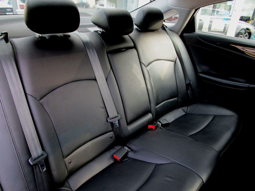 2011 Hyundai Sonata Limited  - 22909292 - 14