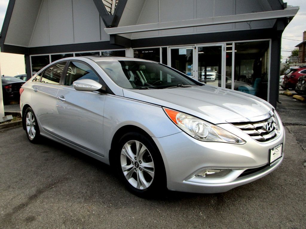 2011 Hyundai Sonata Limited  - 22909292 - 4