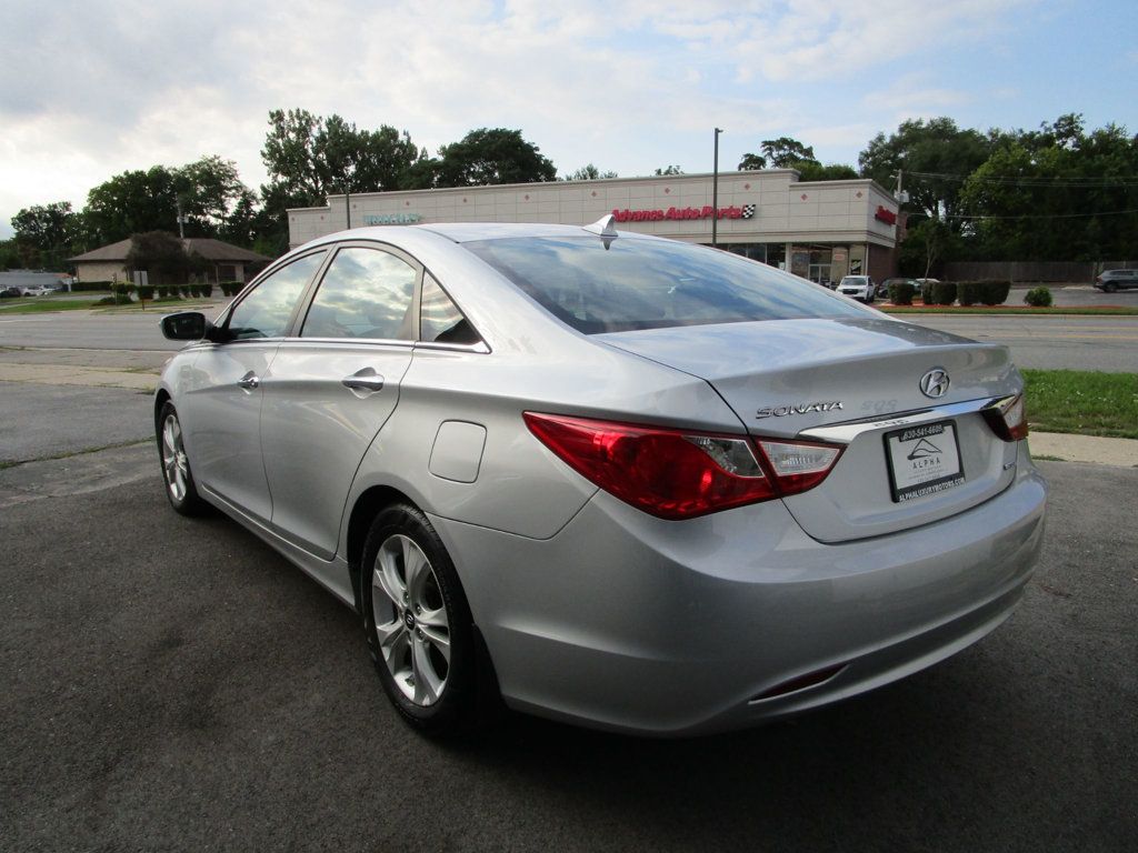 2011 Hyundai Sonata Limited  - 22909292 - 7