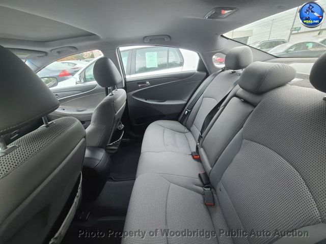 2011 Hyundai Sonata Middle level - 22941176 - 10