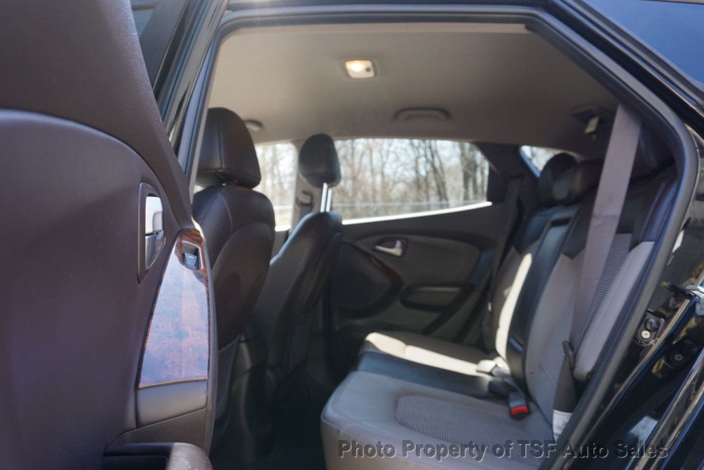 2011 Hyundai Tucson AWD 4dr Automatic GLS CLEAN CARFAX EXTREMELY LOW MILES  - 23011532 - 10