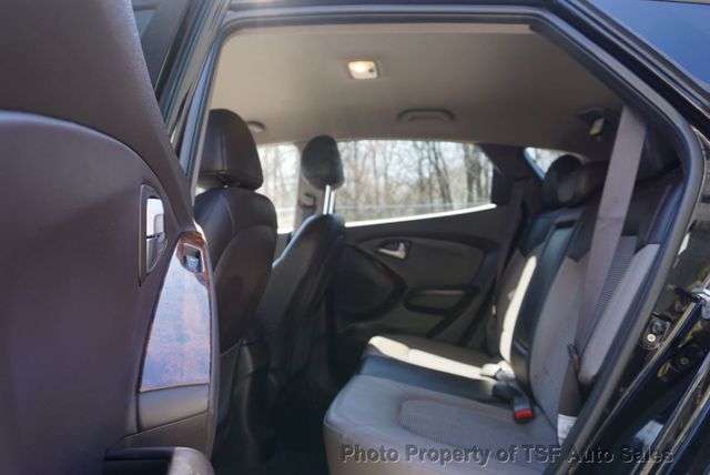 2011 Hyundai Tucson AWD 4dr Automatic GLS CLEAN CARFAX EXTREMELY LOW MILES  - 23011532 - 10