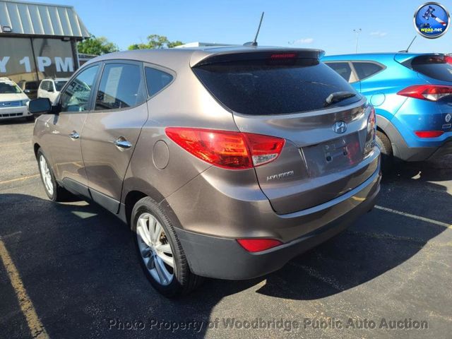 2011 Hyundai Tucson GLS - 23025829 - 4