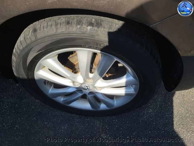 2011 Hyundai Tucson GLS - 23025829 - 5