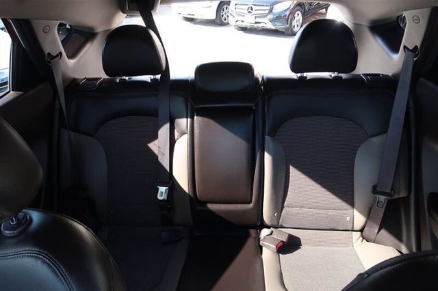 2011 Hyundai Tucson GLS - 22989527 - 10