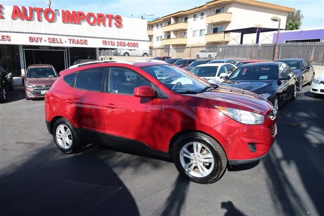 2011 Hyundai Tucson GLS - 22989527 - 16