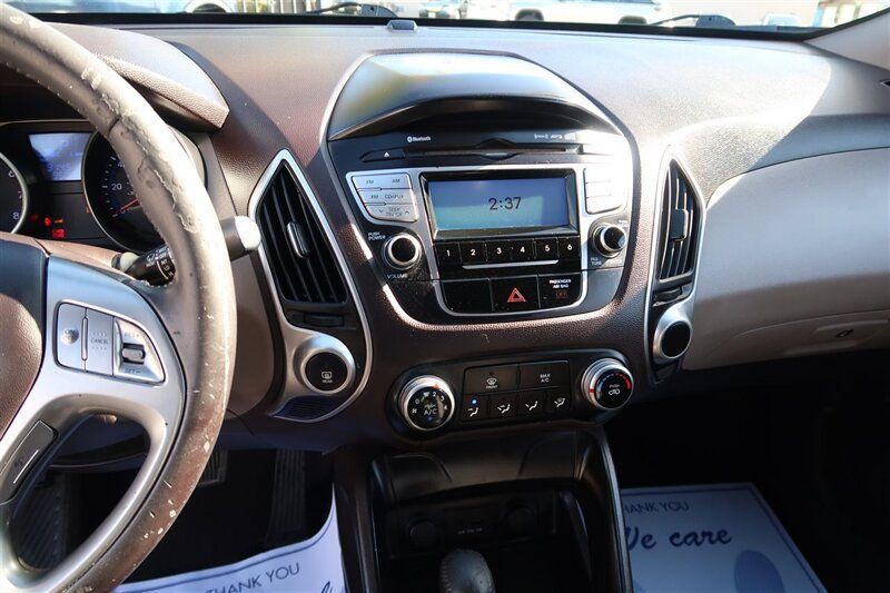 2011 Hyundai Tucson GLS - 22989527 - 5