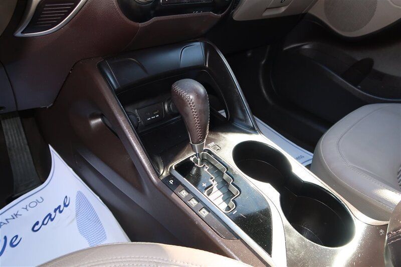 2011 Hyundai Tucson GLS - 22989527 - 6