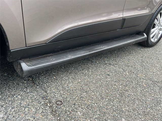 2011 Hyundai Tucson Limited - 22976647 - 9