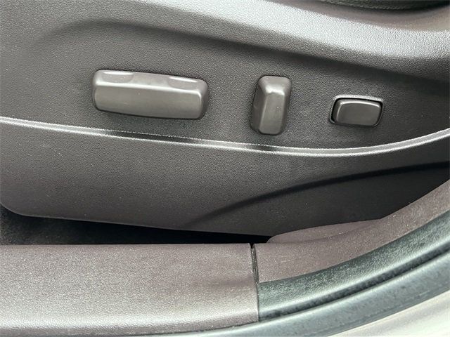 2011 Hyundai Tucson Limited - 22976647 - 12