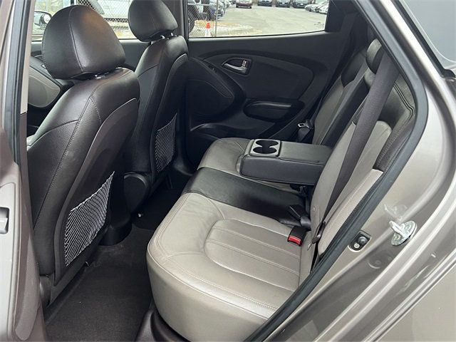 2011 Hyundai Tucson Limited - 22976647 - 13